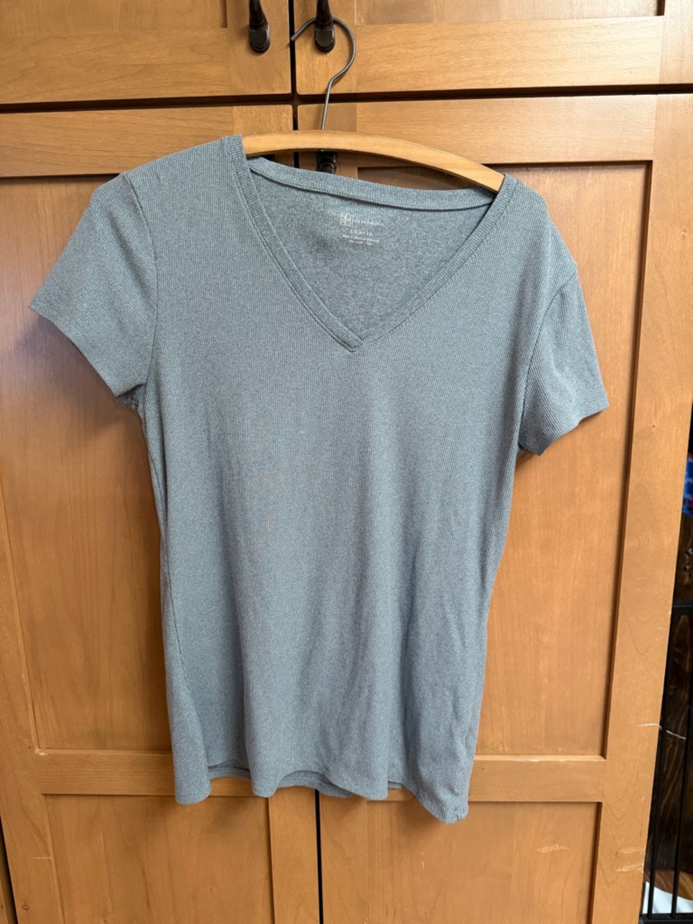 No Boundaries Slate Grey V-Neck Short Sleeve Tee